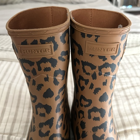 Hunter Original Refined Short Waterproof Rain Boot Leopard - Picture 10 of 12